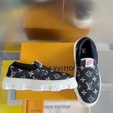 Louis Vuitton Low Shoes